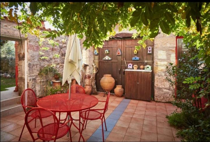 خانه 1 خوابه, Sotam Country House