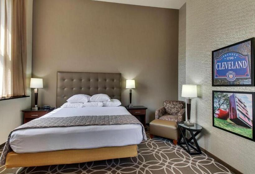 장애인을 위한 스위트, Drury Plaza Hotel Cleveland Downtown