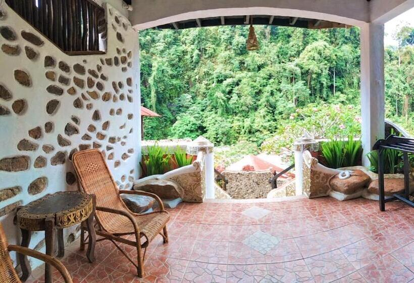 اتاق لوکس, Jungle Inn Bukit Lawang