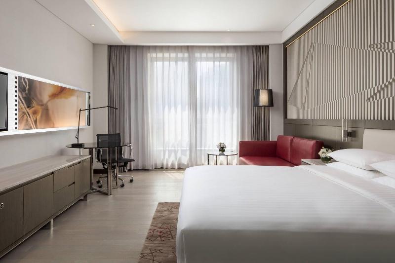 اتاق اجرایی با تخت بزرگ, Courtyard By Marriott Tianjin Hongqiao