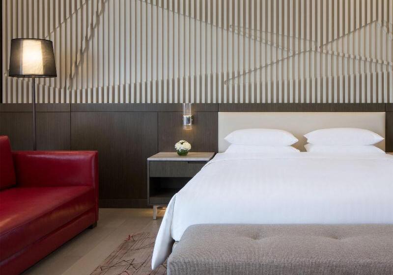 اتاق اجرایی با تخت بزرگ, Courtyard By Marriott Tianjin Hongqiao