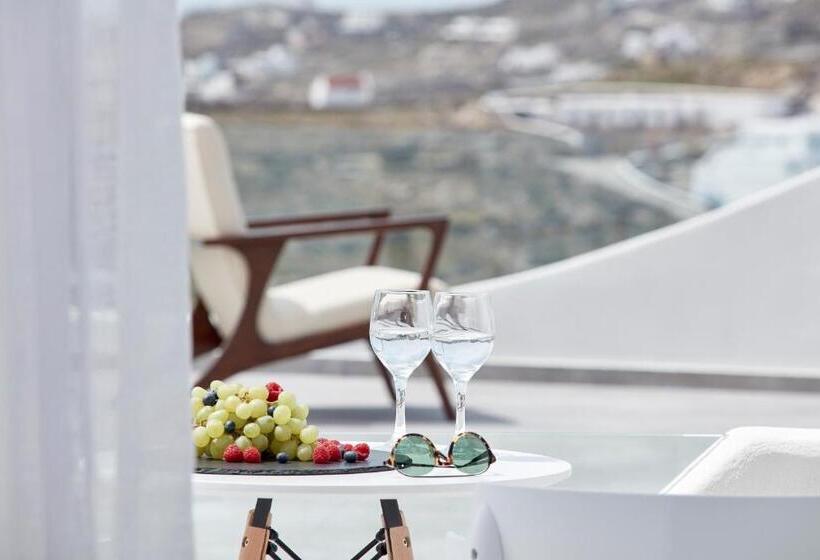 Полулюкс Superior Вид на Море, Absolute Mykonos Suites & More