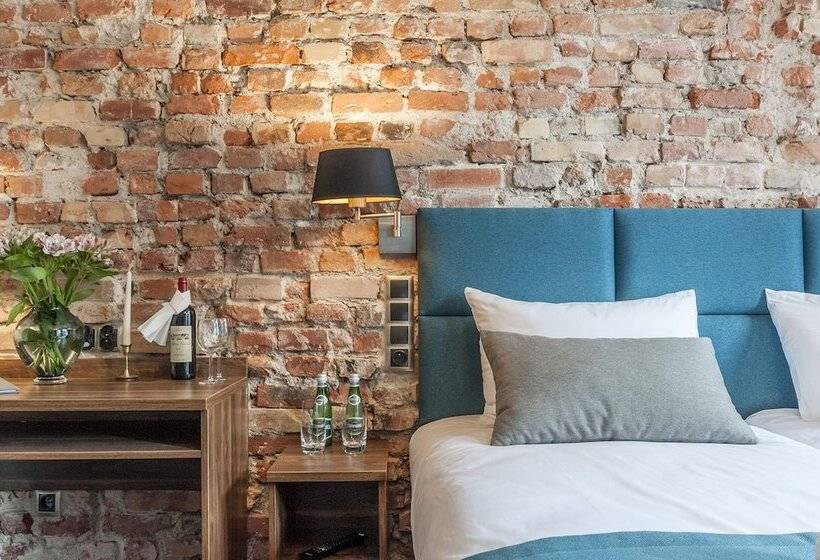 اتاق لوکس, Liberum Residence Old Town
