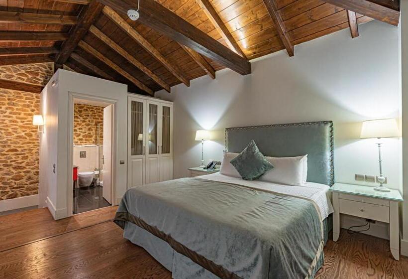 Люкс Повышенной Комфортности, Nymfasia Resort
