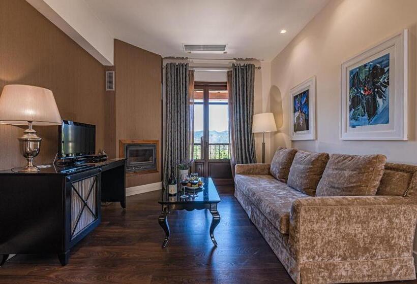 Люкс Повышенной Комфортности, Nymfasia Resort