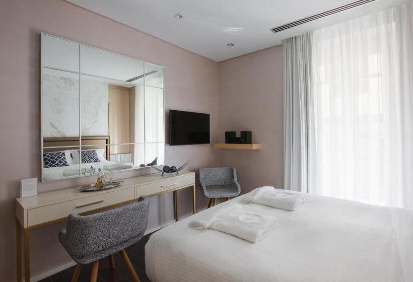 Люкс 2 Спальни, Consolato Boutique