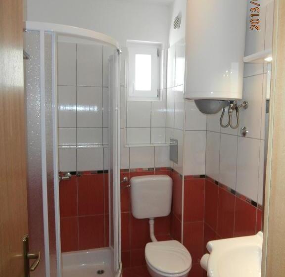 חדר סטנדרט לשלושה, Guest House Klaudija