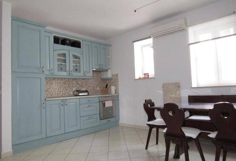 דירת שני חדרים, Guest House Klaudija