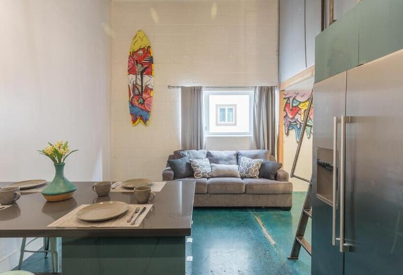 수피리어 스위트, House Of Trestles   Hostel