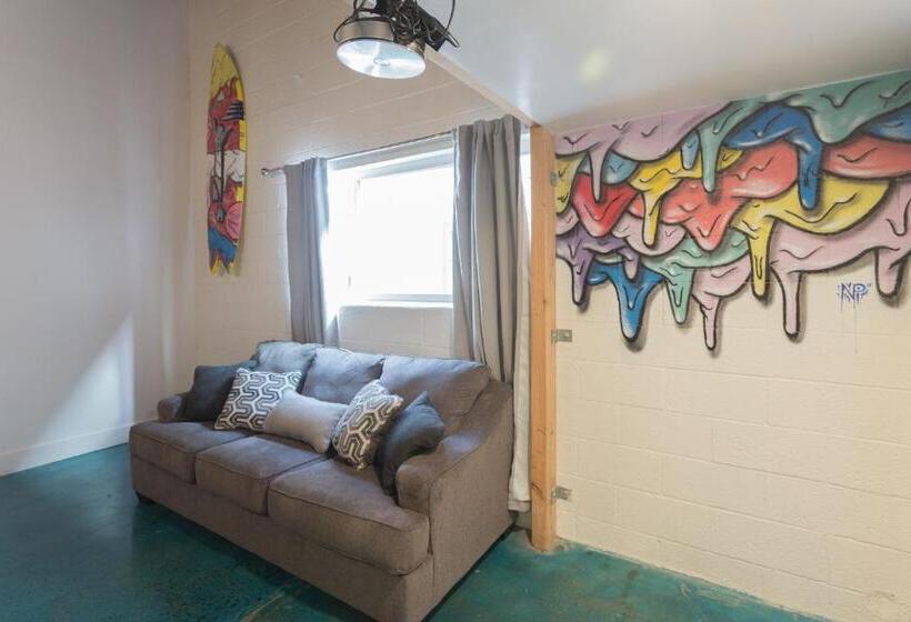 수피리어 스위트, House Of Trestles   Hostel