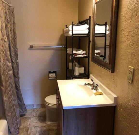Семейный Номер Deluxe, Red Lodge Inn