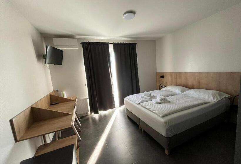 اتاق استاندارد با بالکن, Boutique & Wellness Hotel Vital
