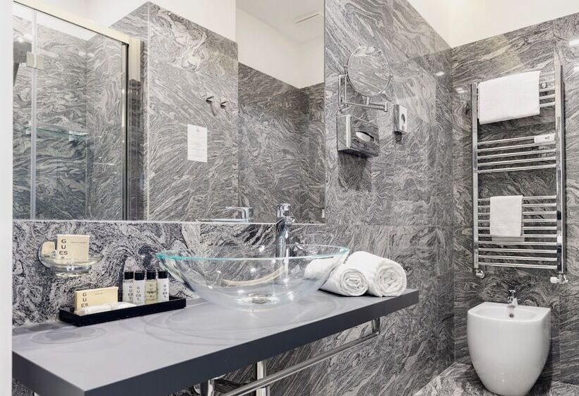 اتاق استاندارد, Aiello Rooms San Babila