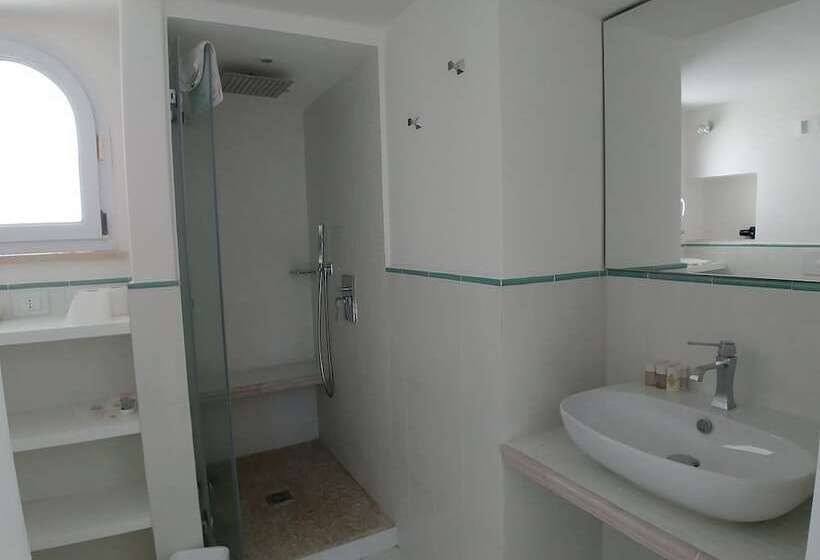 إستوديو قياسى مطلّ علي الحديقة, Casa Gaia