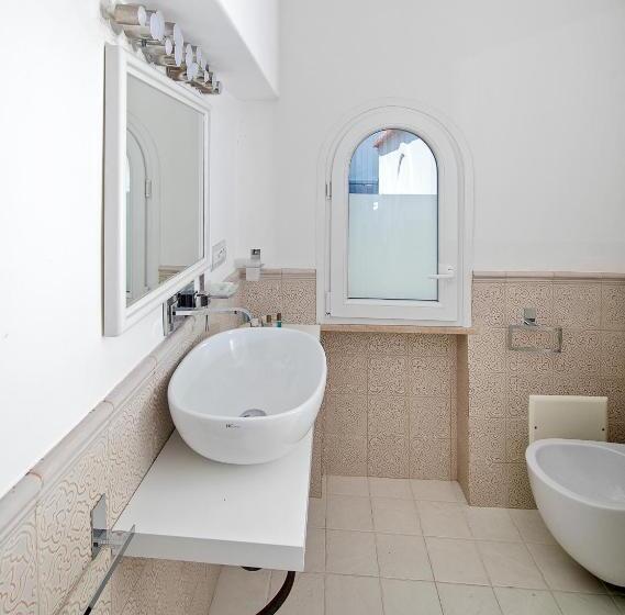 غرفة قياسية, Casa Gaia