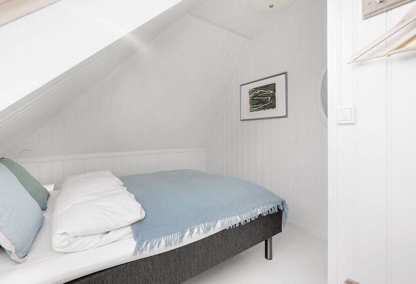 Семейные Апартаменты, To Sostre Guesthouse