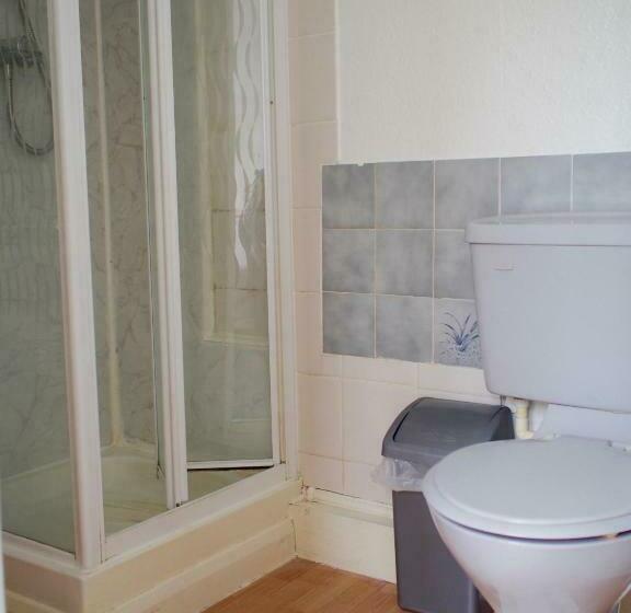 Номер Стандарт, Carlton House Scarborough