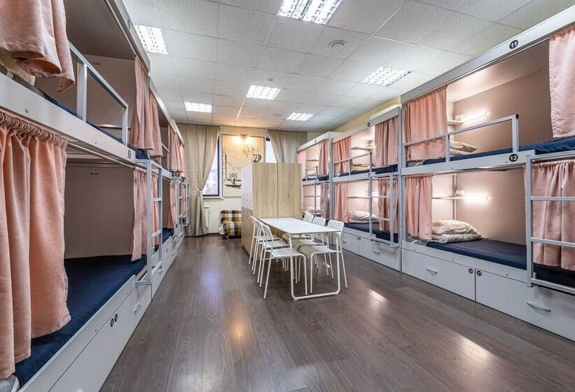 מיטה בחדר משותף, Hostel Pushkin