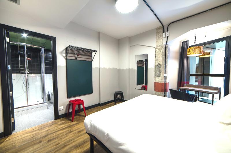 标准间, Generator Madrid