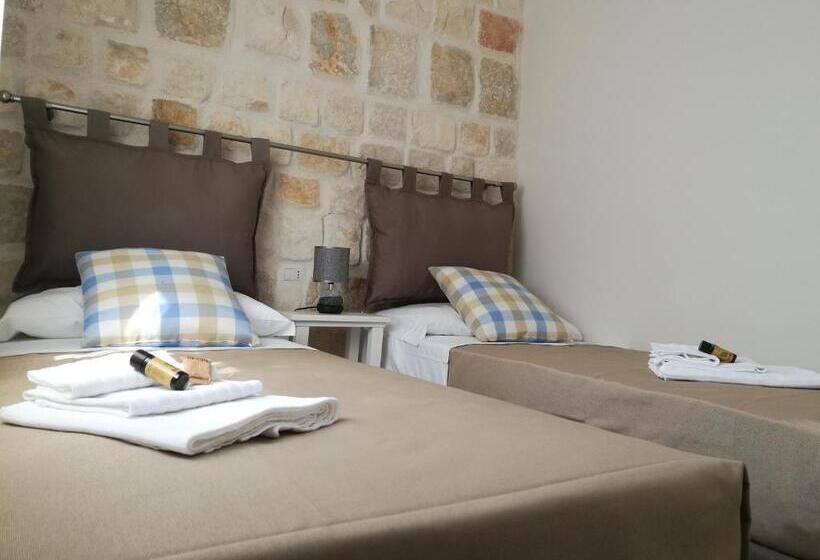 Апартаменты 2 Спальни, Residence La Corvetta