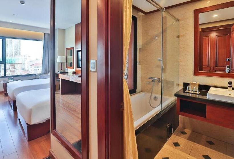 اتاق لوکس با چشم‌انداز دریا, Dlg Hotel Danang