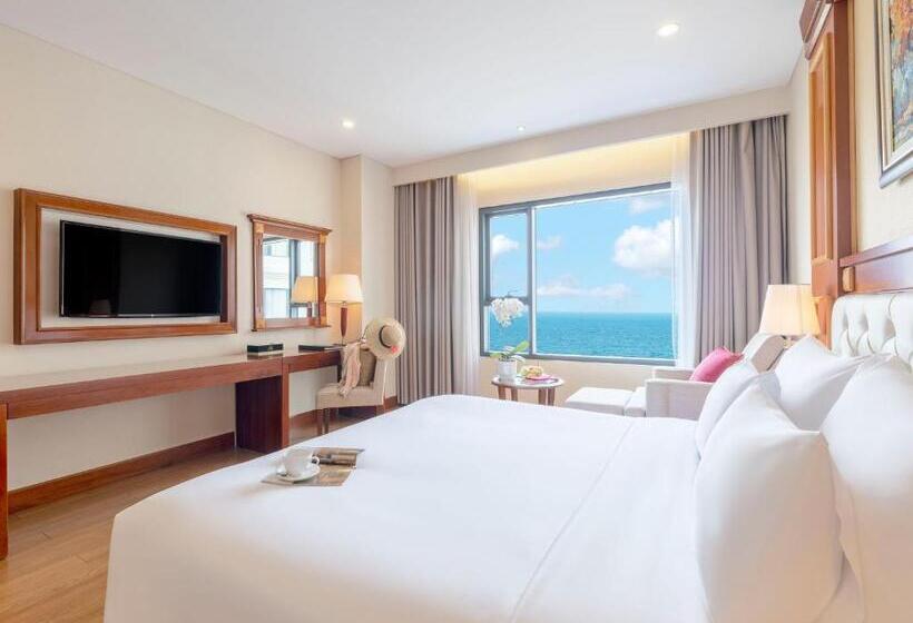 اتاق لوکس با چشم‌انداز دریا, Dlg Hotel Danang
