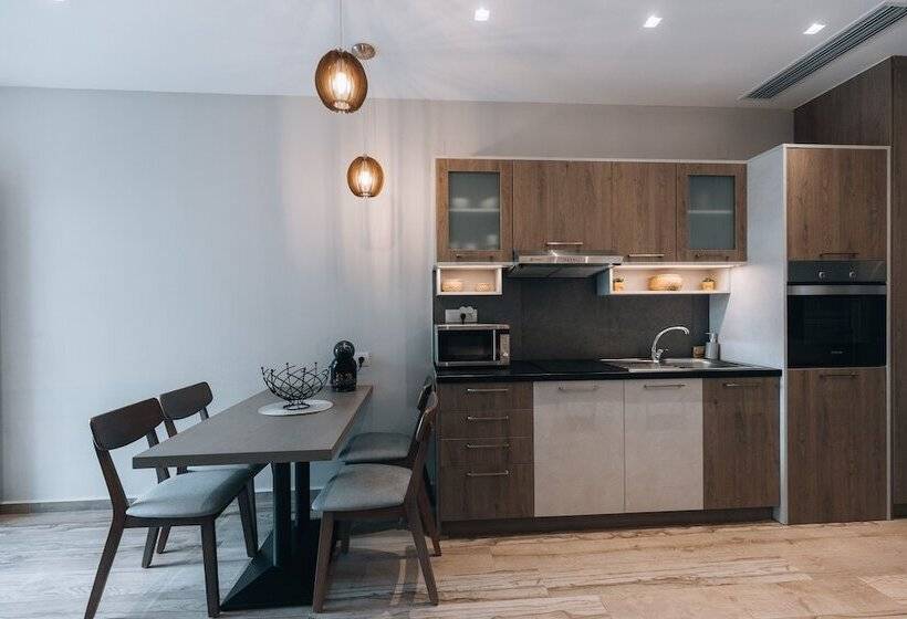 1 Bedroom Deluxe Apartment Sea View, Seascape Luxury Residences