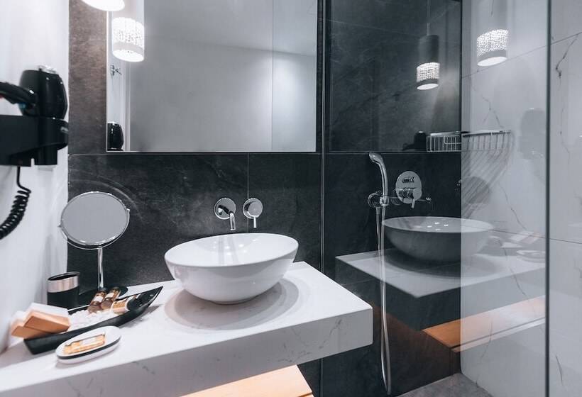اتاق سوپریور, Seascape Luxury Residences