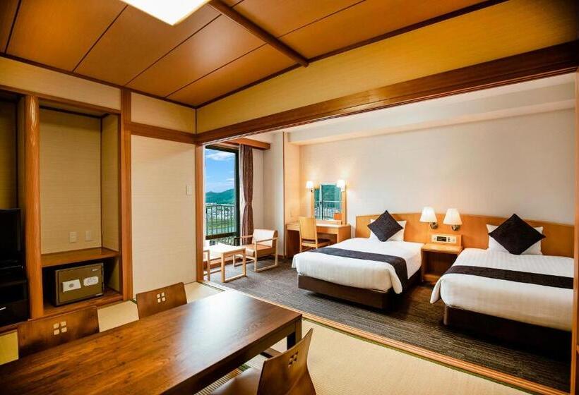 Номер Стандарт, Kamenoi Hotel Kochi