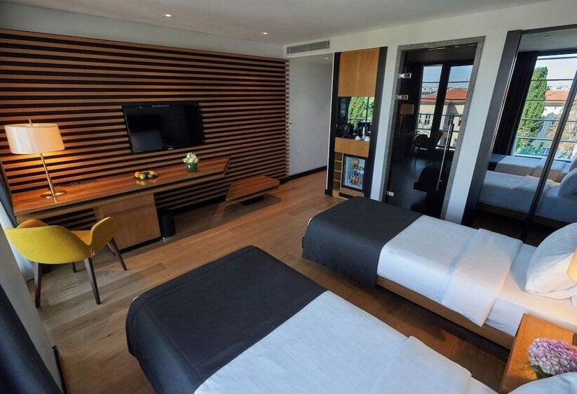 اتاق لوکس با چشم‌انداز دریا, Metropolitan Hotels Bosphorus   Special Category