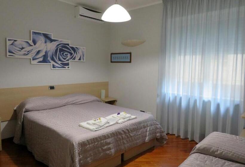 اتاق استاندارد سه نفره, B&b Studio 162