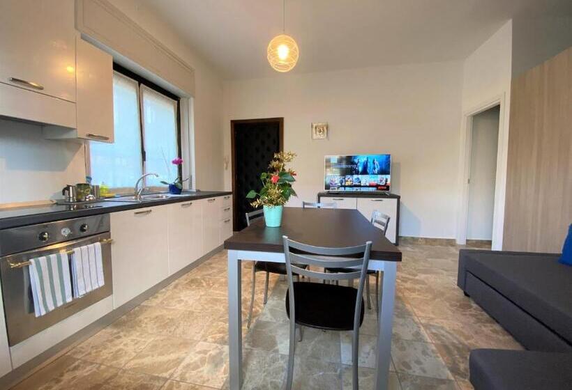 Апартаменты 1 Спальня Нижний Этаж, Faber Apartments Residence Style