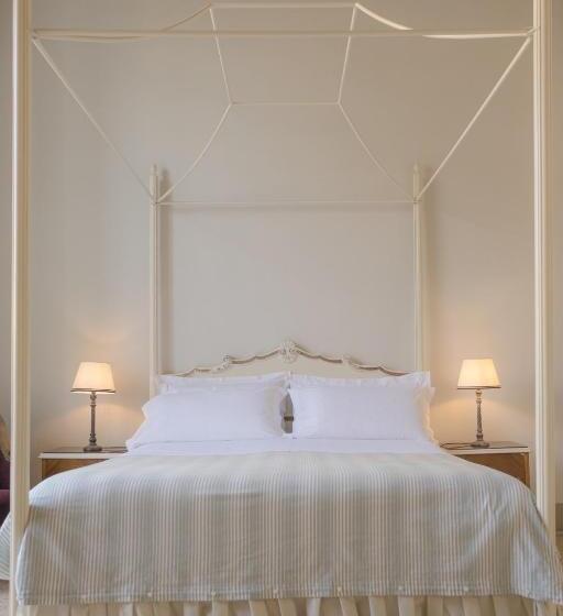 اتاق لوکس با چشم‌انداز شهر, Relais Monastero Santa Teresa  Albergo Diffuso