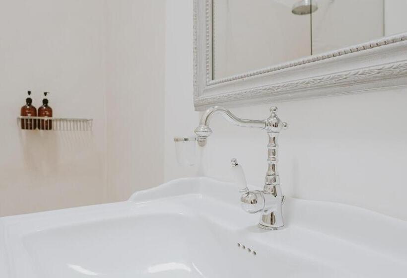 Номер Deluxe Вид на Город, Relais Monastero Santa Teresa  Albergo Diffuso