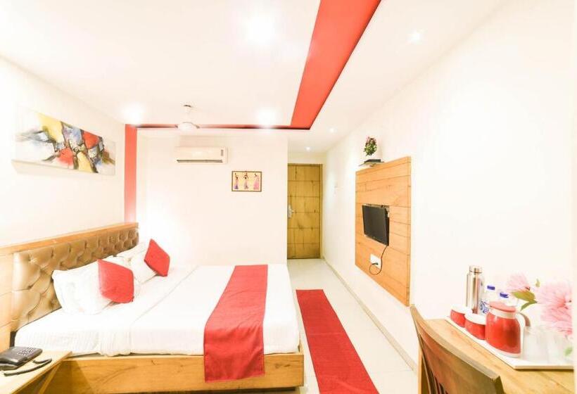 Номер Superior, Grandeur Near Mumbai International Airport