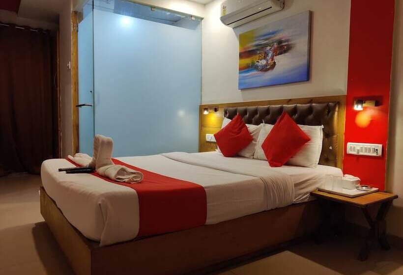 Номер Superior, Grandeur Near Mumbai International Airport