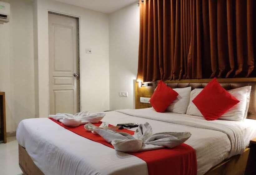 Номер Superior, Grandeur Near Mumbai International Airport