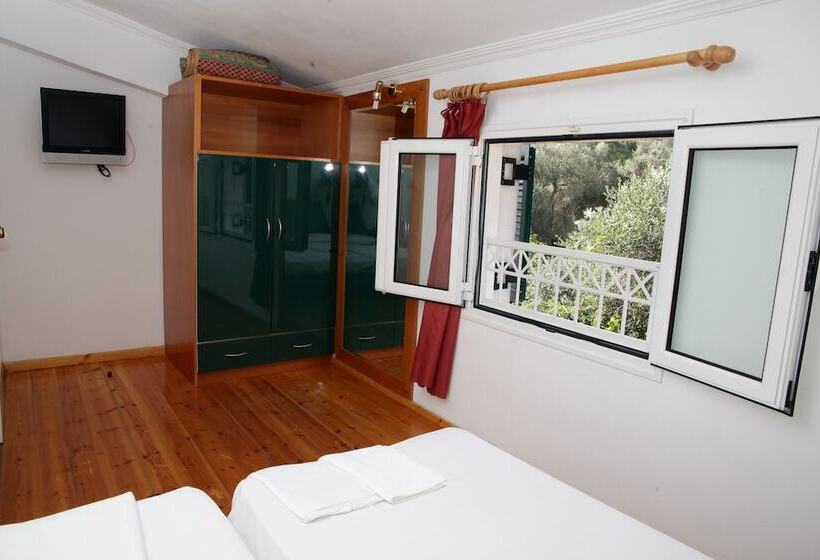 침실 1개 아파트, Oula Maisonettes