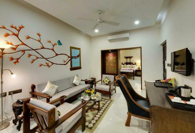 سوئیت پریمیوم, Welcomheritage Mani Mansion