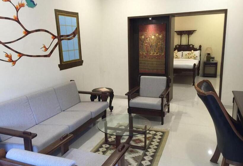 سوئیت پریمیوم, Welcomheritage Mani Mansion