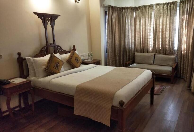 اتاق اجرایی یک تخته, Welcomheritage Mani Mansion