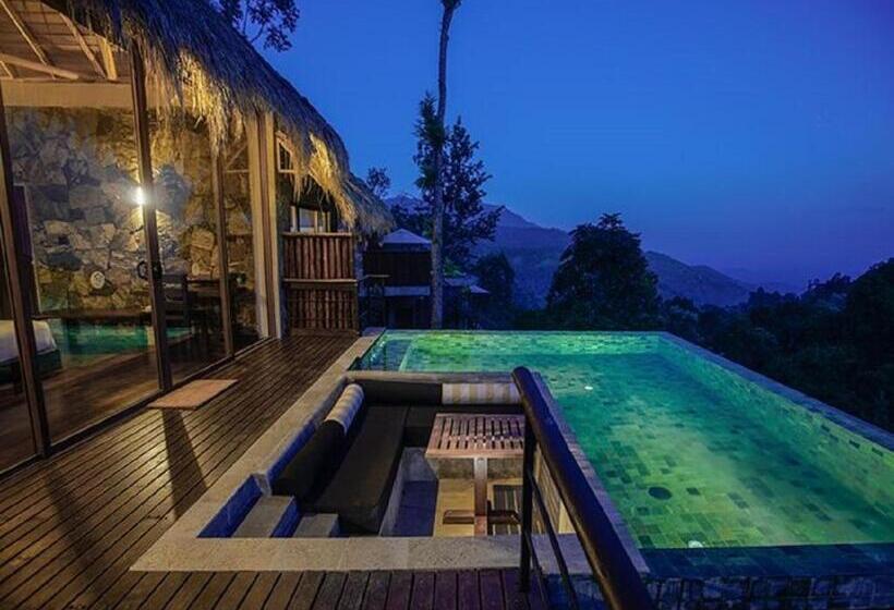 Президентский Люкс, 98 Acres Resort & Spa