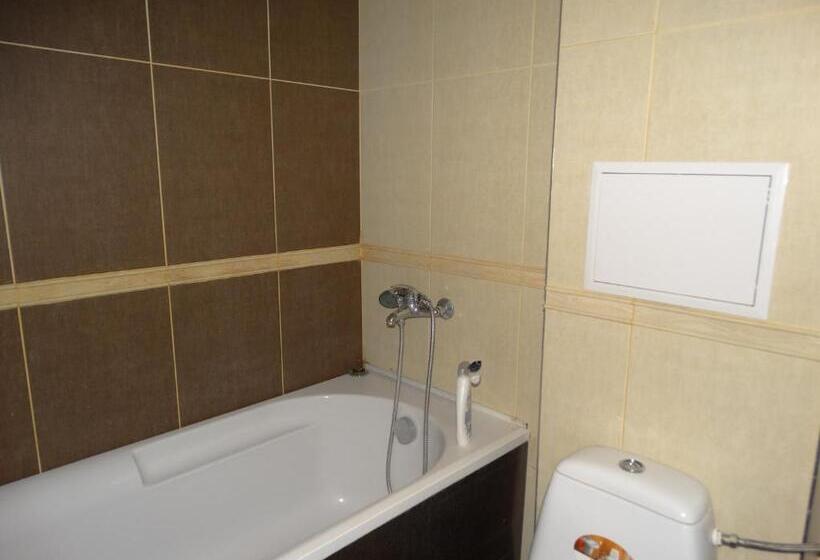 إستديو قياسى مطل على الحديقة, Chateau Del Marina Apart Complex
