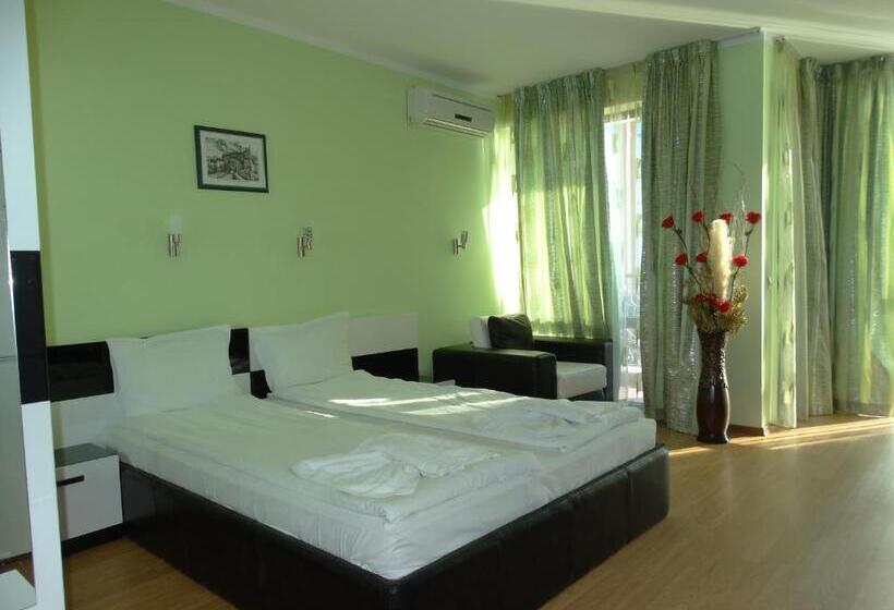 إستوديو قياسى مطل على البحر, Chateau Del Marina Apart Complex