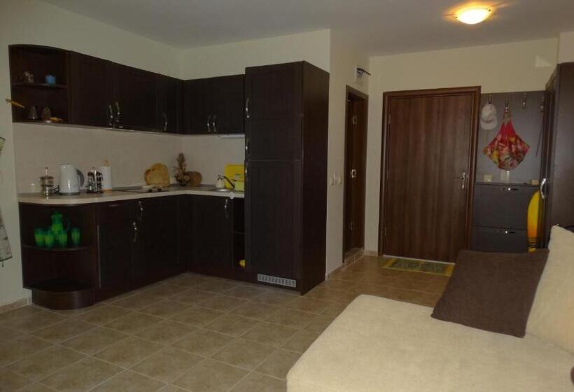شقة غرفة واحدة, Chateau Del Marina Apart Complex