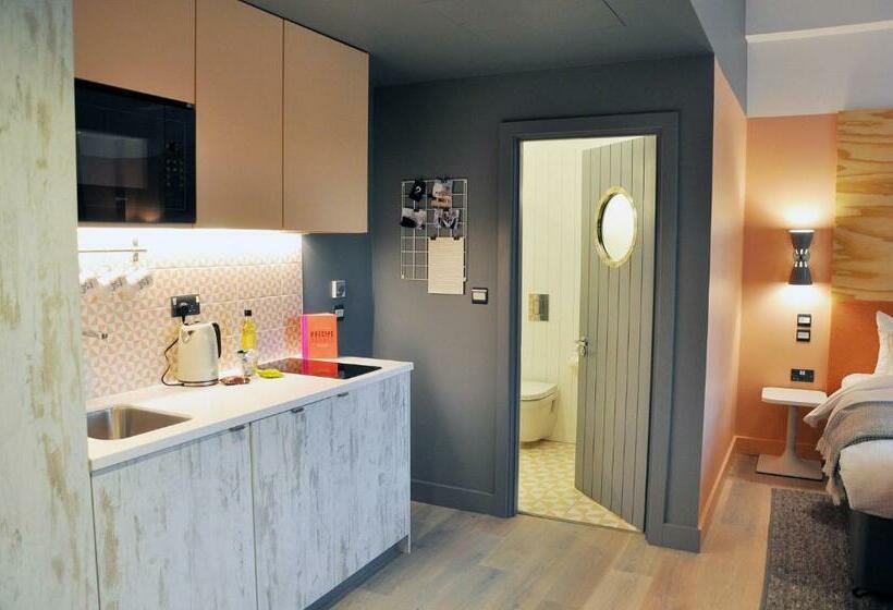 Апартаменты 1 Спальня, Room2 Southampton Hometel