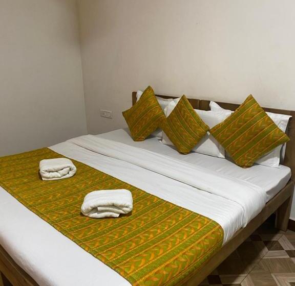 Quarto Superior Cama King, Calangute Beach Palms