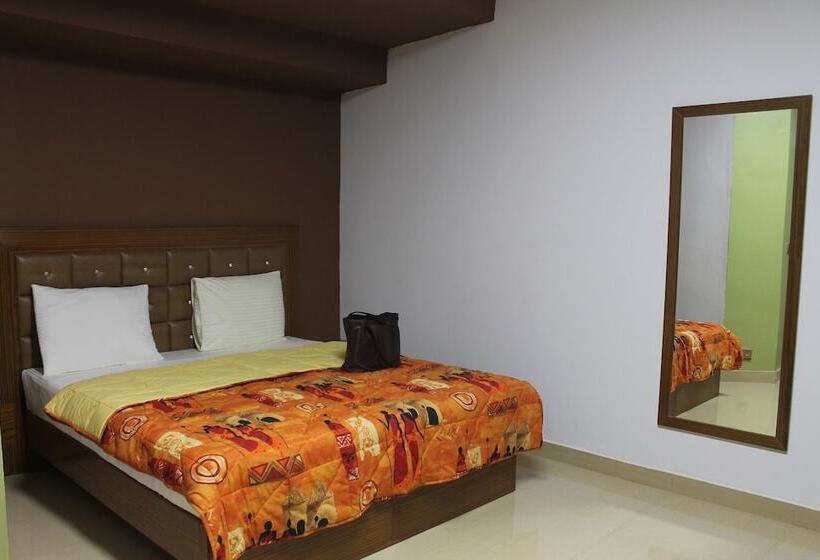 اتاق استاندارد, Wakola Hotel Cheikh Anta Diop