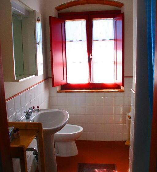 Номер Стандарт, Serendipity House B&b
