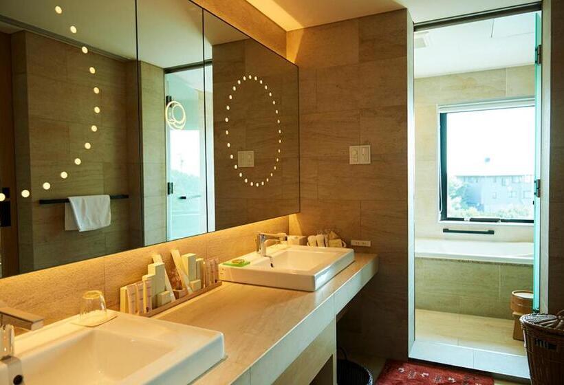 Номер Стандарт, The Hiramatsu Hotels & Resorts Kashikojima